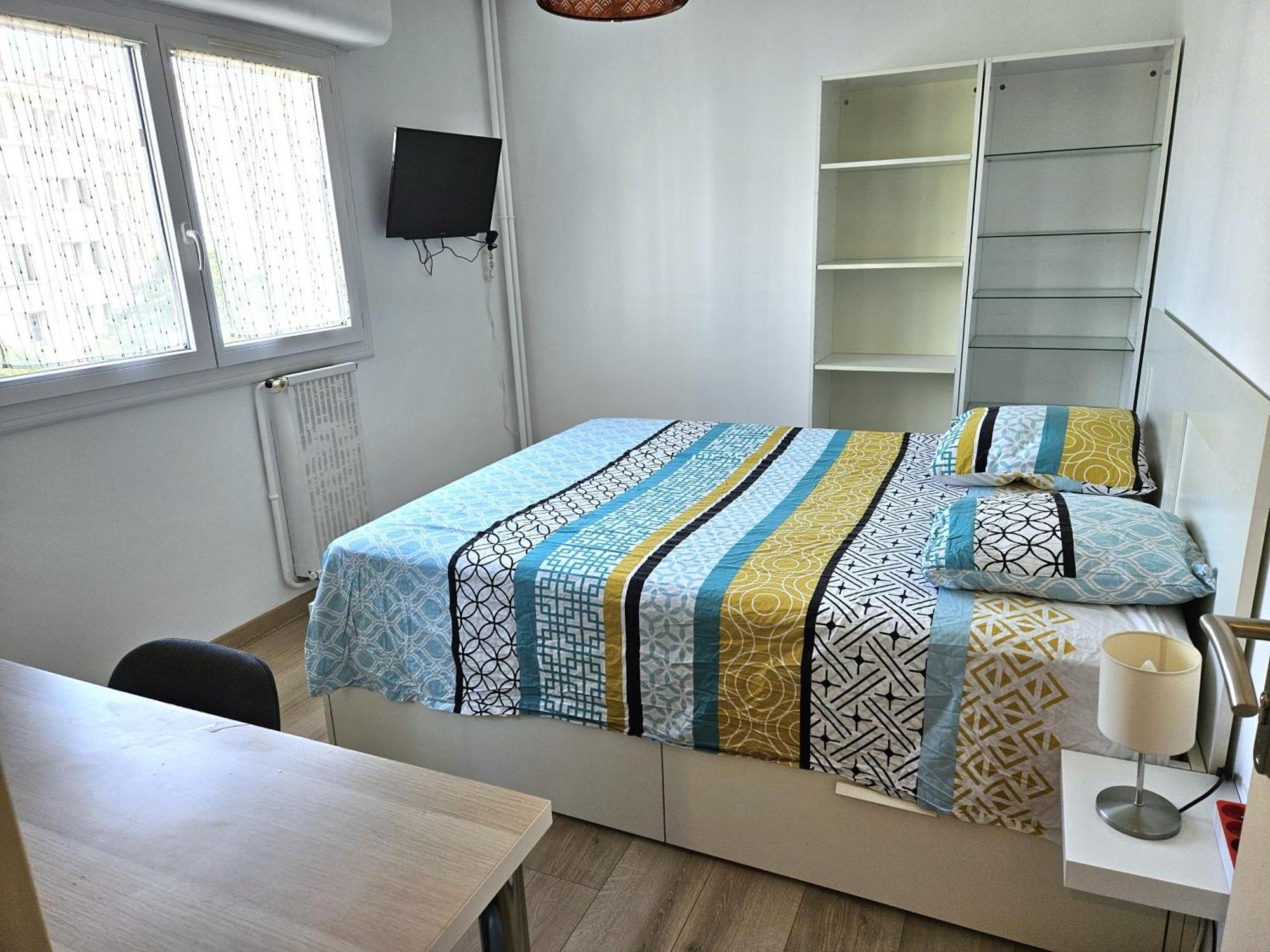 Chambre En Colocation Fille, Proche Mer, Climatisation Toulon Kültér fotó