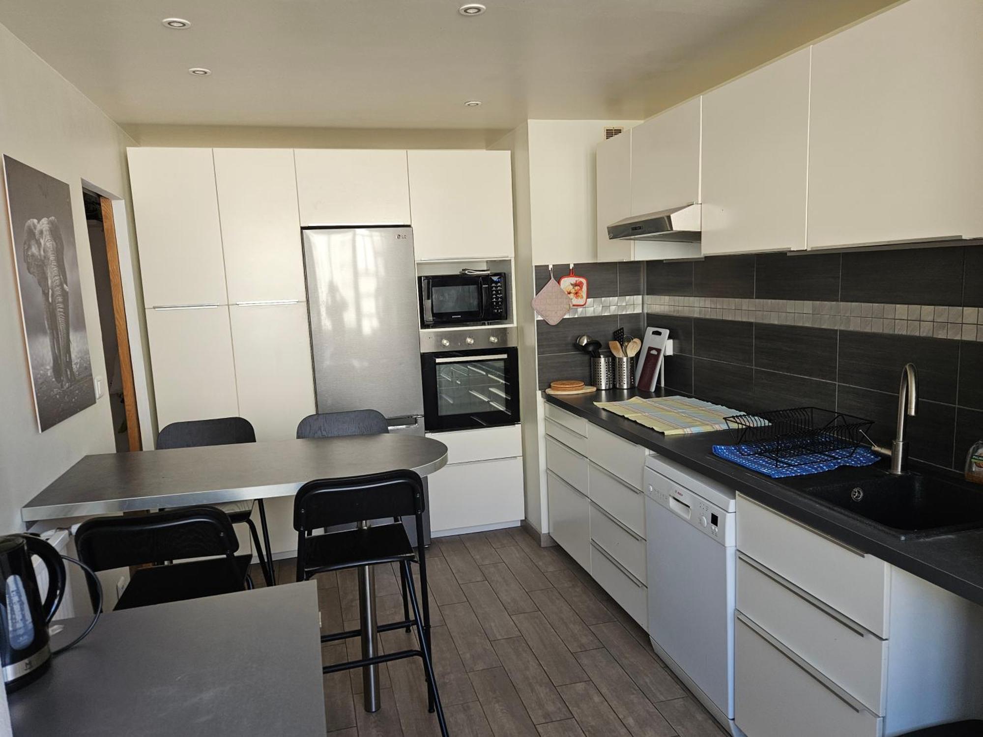 Chambre En Colocation Fille, Proche Mer, Climatisation Toulon Kültér fotó
