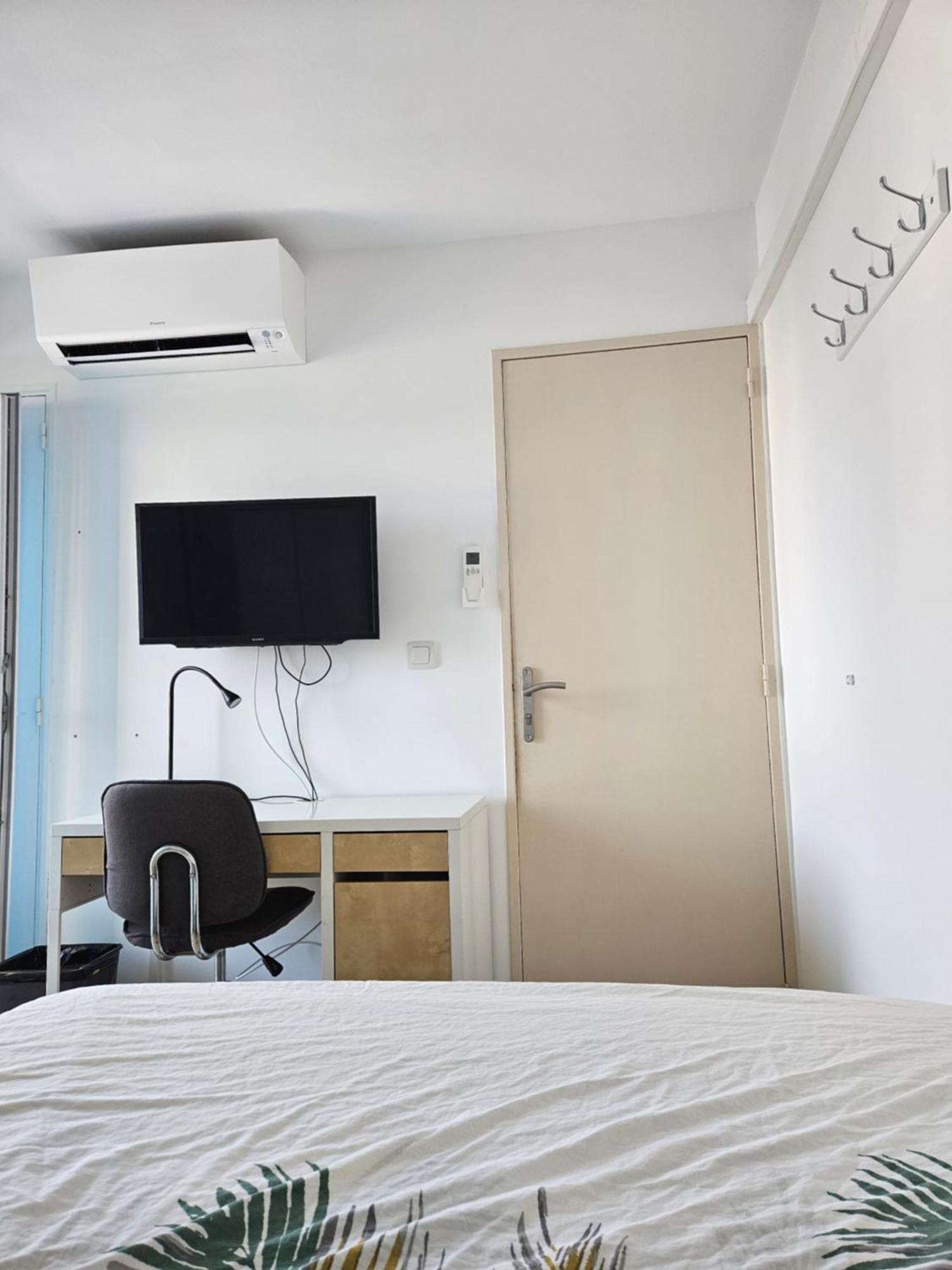 Chambre En Colocation Fille, Proche Mer, Climatisation Toulon Kültér fotó