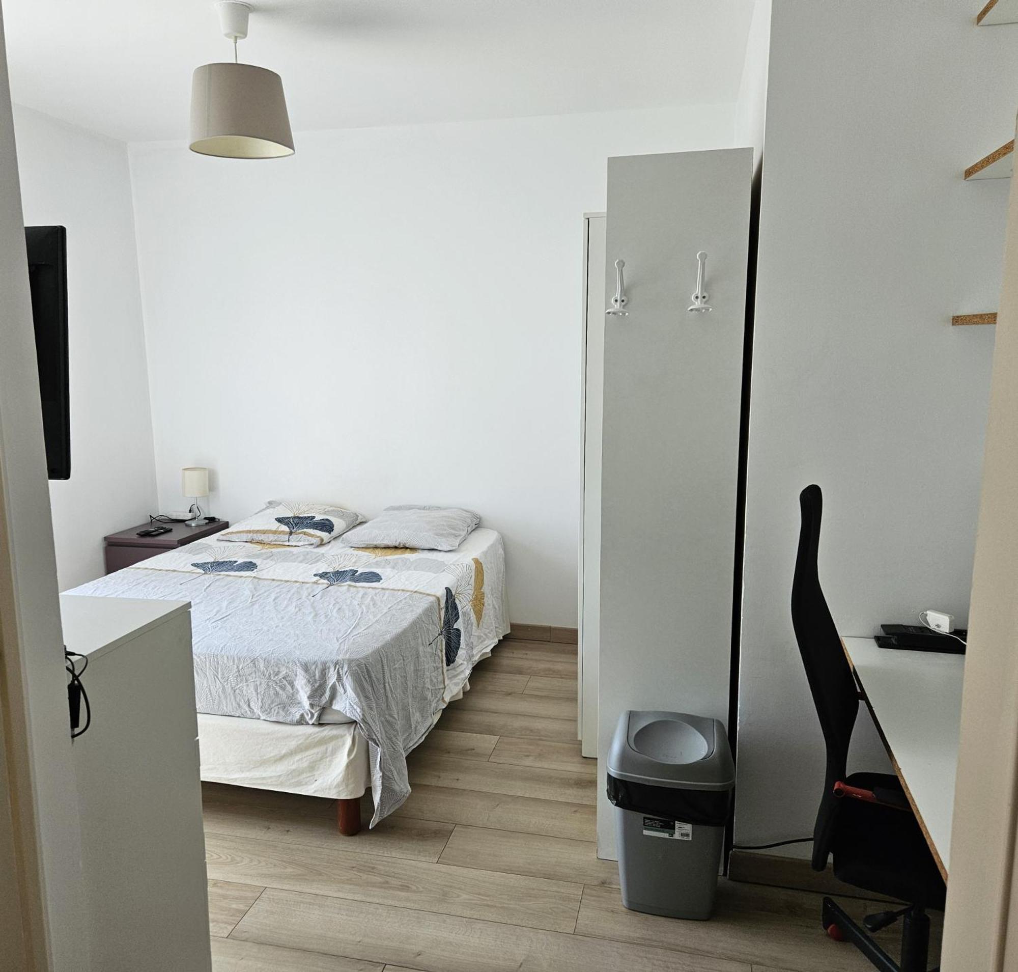 Chambre En Colocation Fille, Proche Mer, Climatisation Toulon Kültér fotó